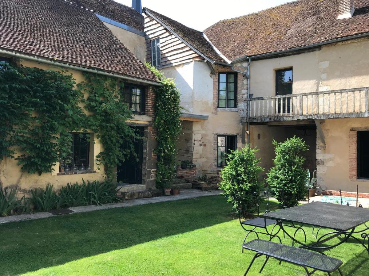 La Maison Jeanne D'Arc Saint-Fargeau  Esterno foto