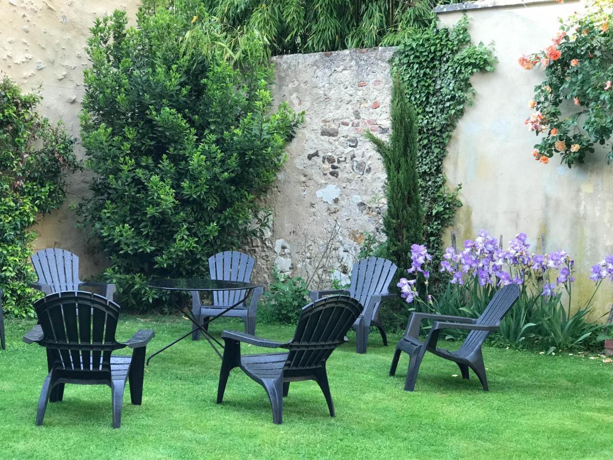 La Maison Jeanne D'Arc Saint-Fargeau  Esterno foto