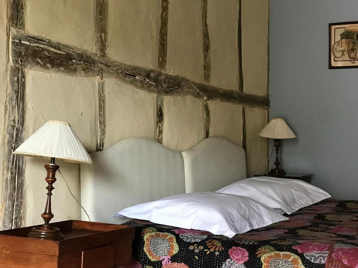 La Maison Jeanne D'Arc Saint-Fargeau  Esterno foto