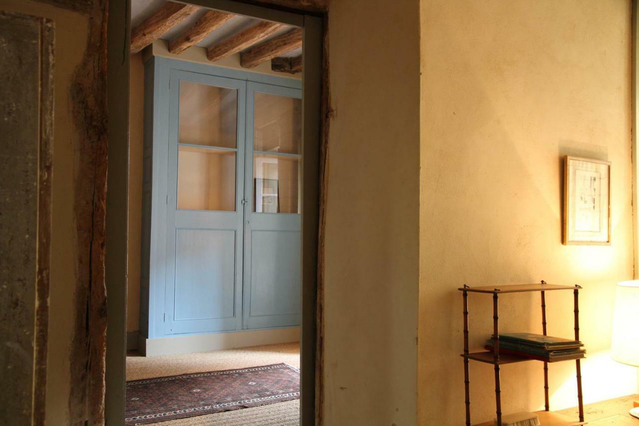 La Maison Jeanne D'Arc Bed and Breakfast Saint-Fargeau  Esterno foto